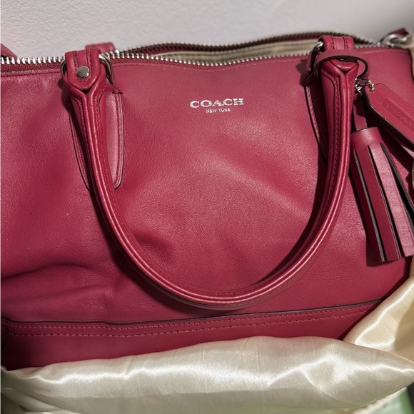 Coach Legacy Molly East/West Leather Tote Shoulder Bag - Picture 13 of 15